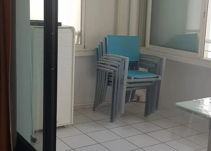 Spacieux à Avec Piscine Partagée 68 M² * Agde