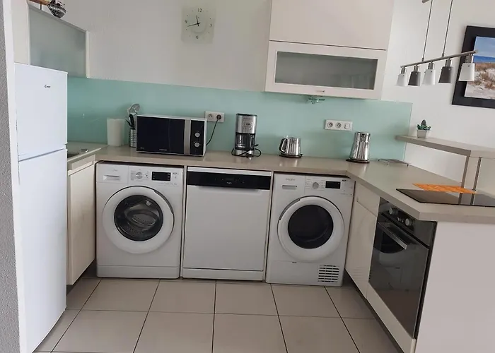 Spacieux à Avec Piscine Partagée 68 M² Apartamento
